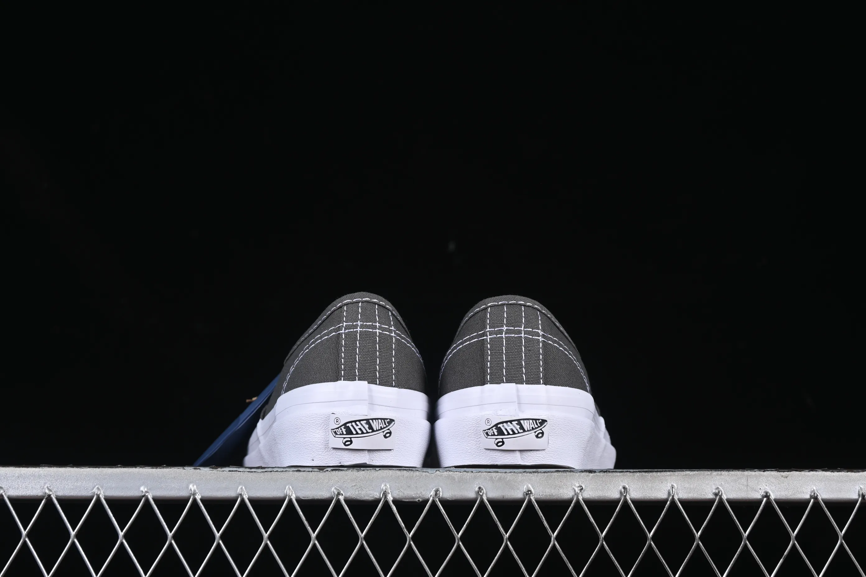 All categories Vans Vans series Vans Low Vans low-top Vans Authentic Reissue 44 Vans official high-end branch low-top casual sneakers VN0007QZ2VM